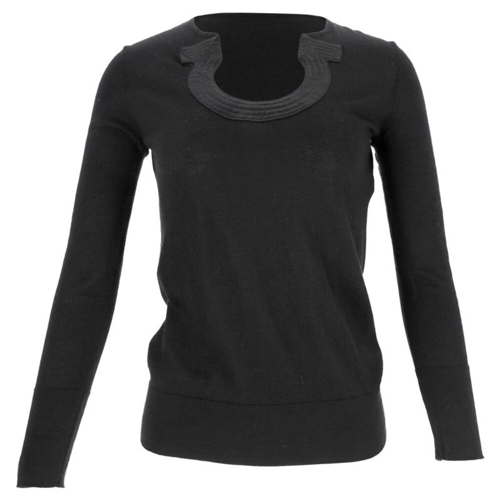Ferragamo Rippled-Neckline Sweater in Black Cashmere